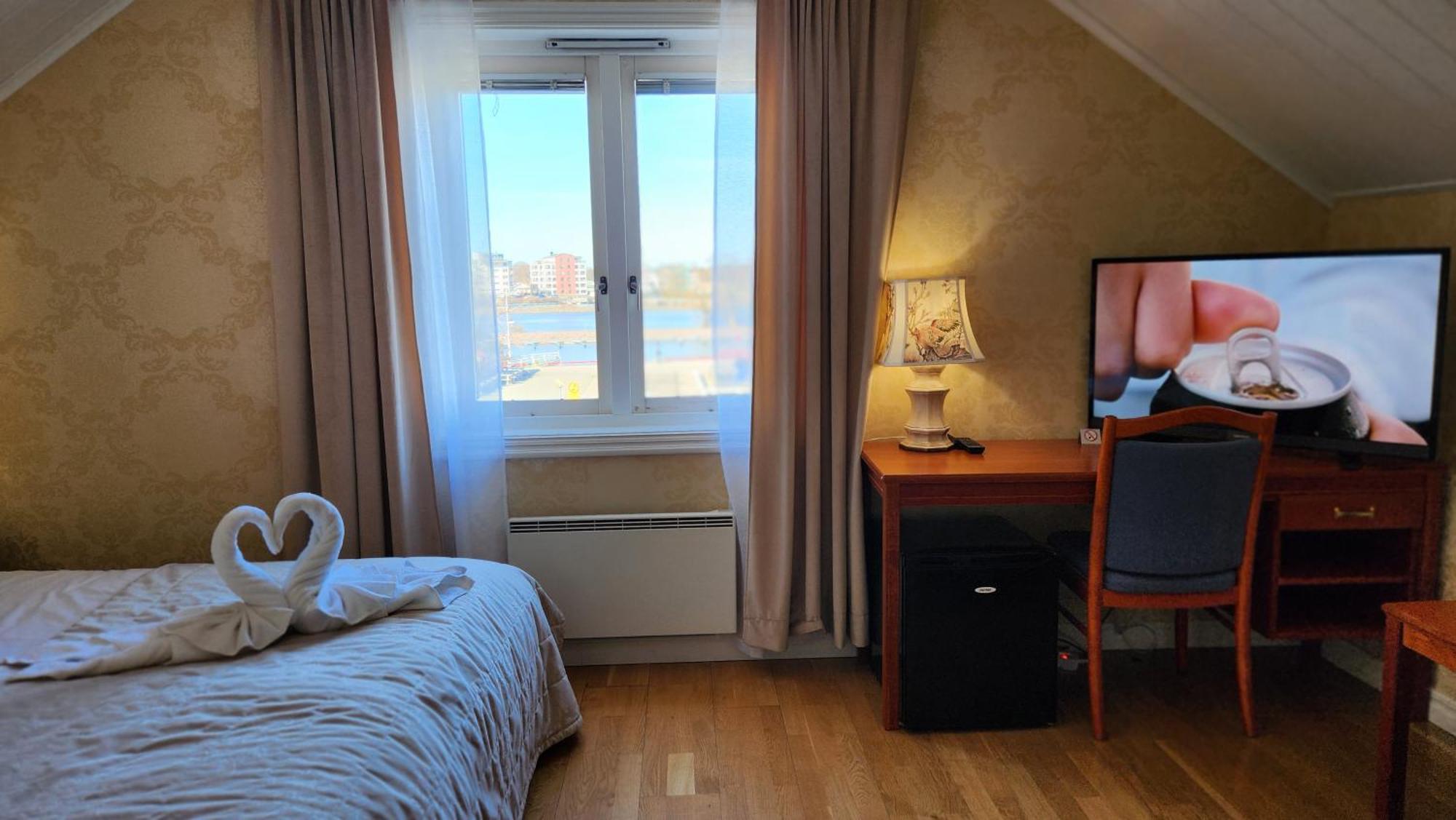 Vaenerport Lakefront Hotell Mariestads kommun Eksteriør billede