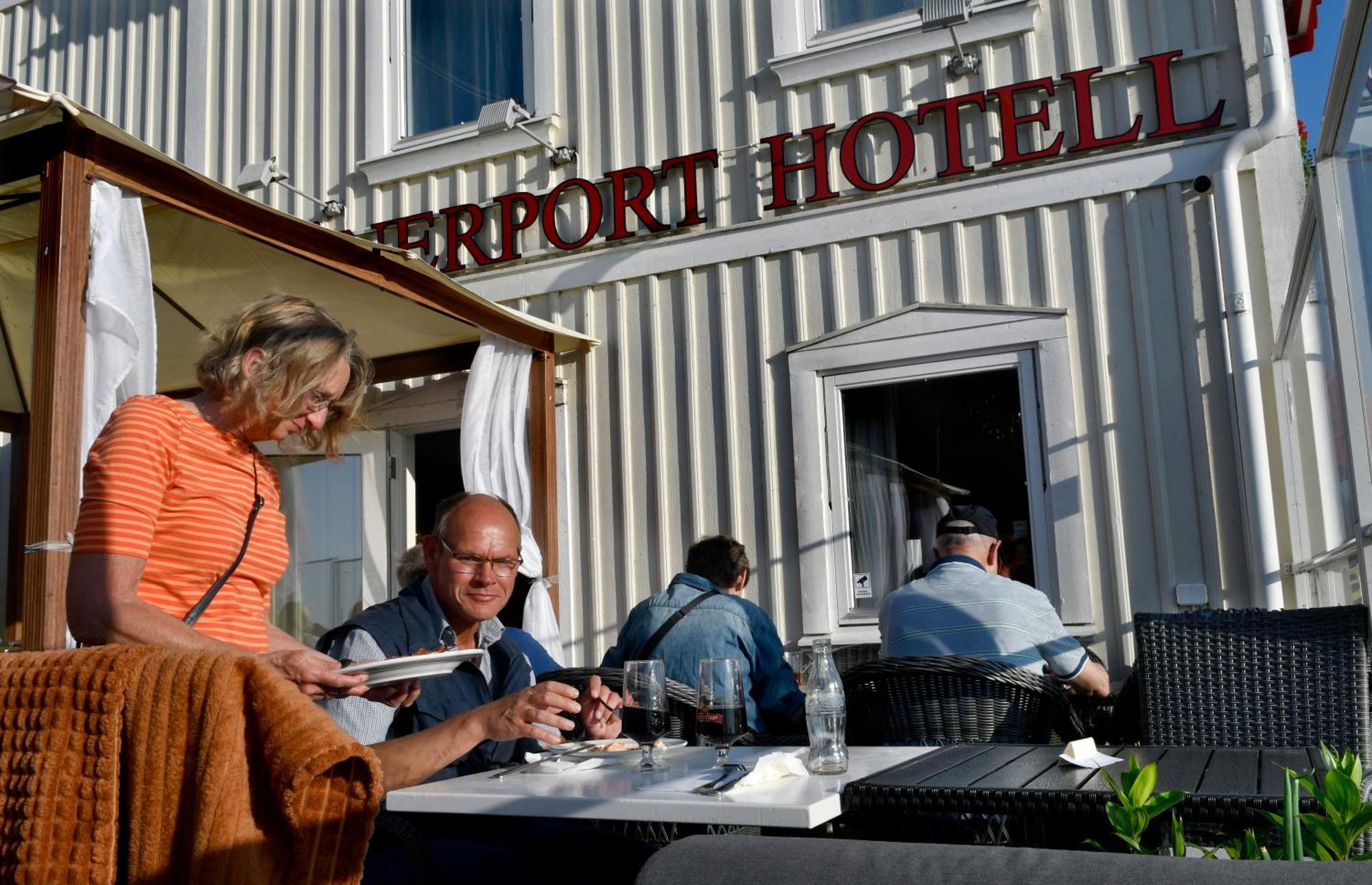 Vaenerport Lakefront Hotell Mariestads kommun Eksteriør billede