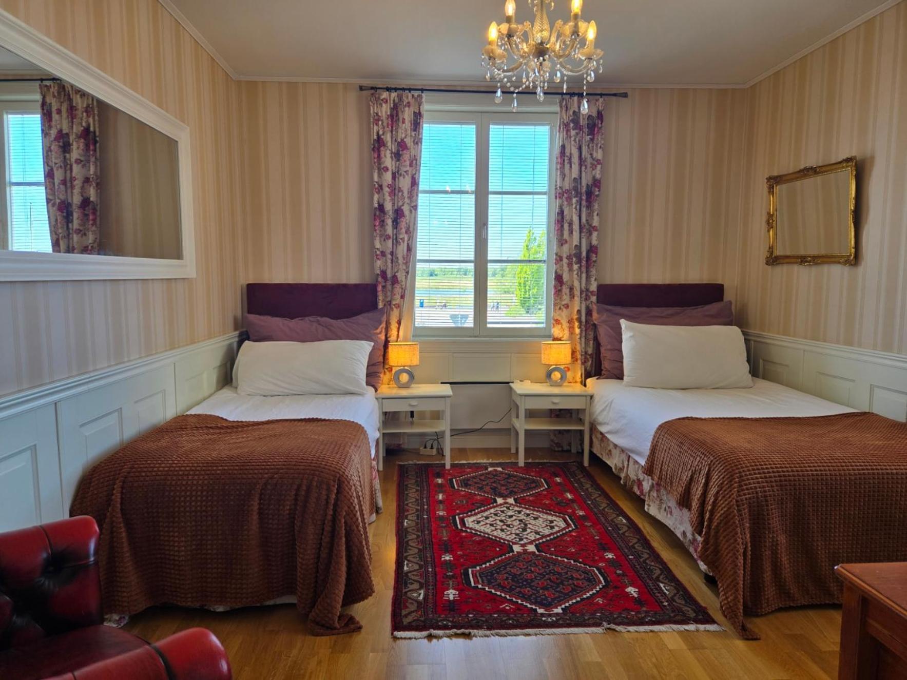 Vaenerport Lakefront Hotell Mariestads kommun Eksteriør billede